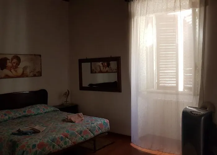 Yuli Apartment